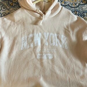 New York cropped sweatshirt NWOT